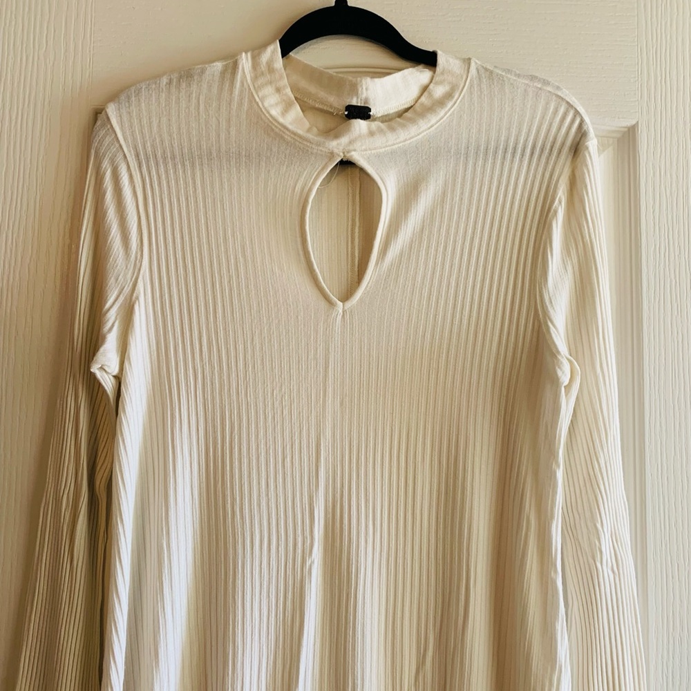 Free People Ribbed Top with Keyhole - Picture 2 of 4